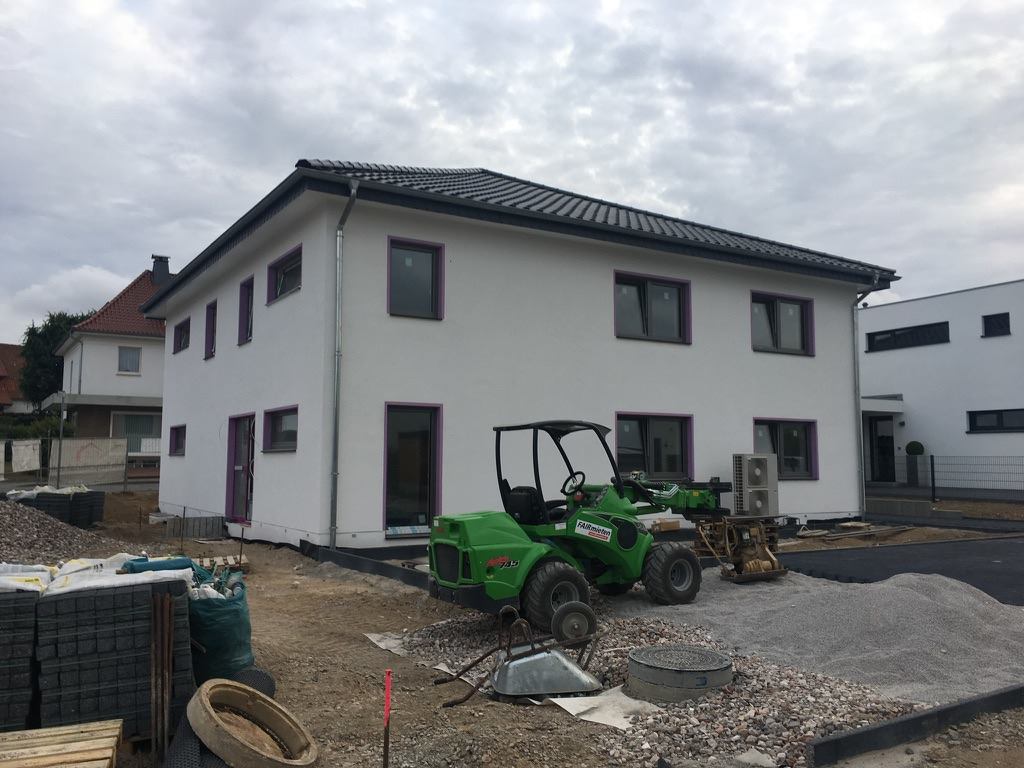 48372916_944182992453690_6073402662160695296_n