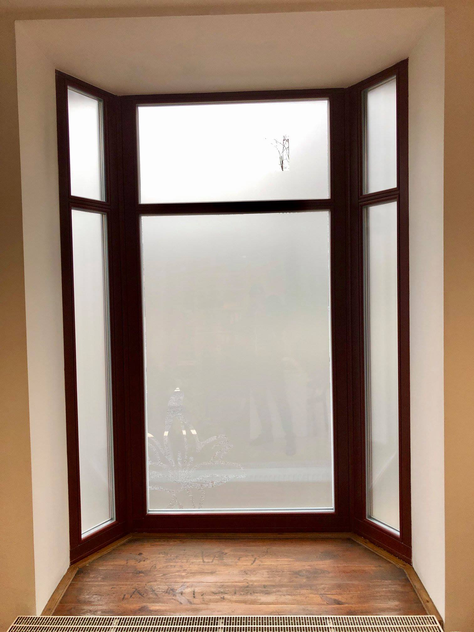 48381265_945537385651584_5212960729535086592_n